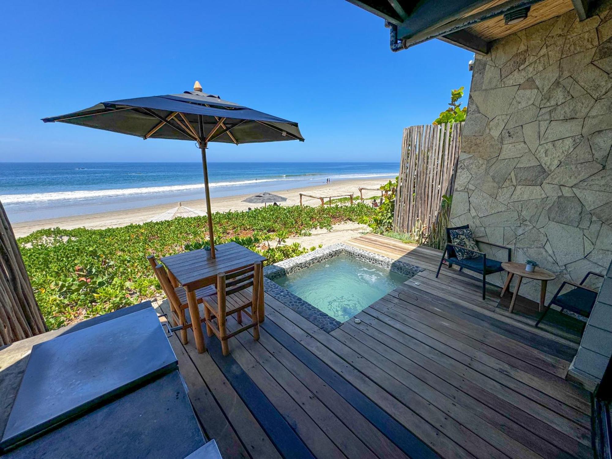 Diem Vichayito Beachfront Eco-Luxury المظهر الخارجي الصورة