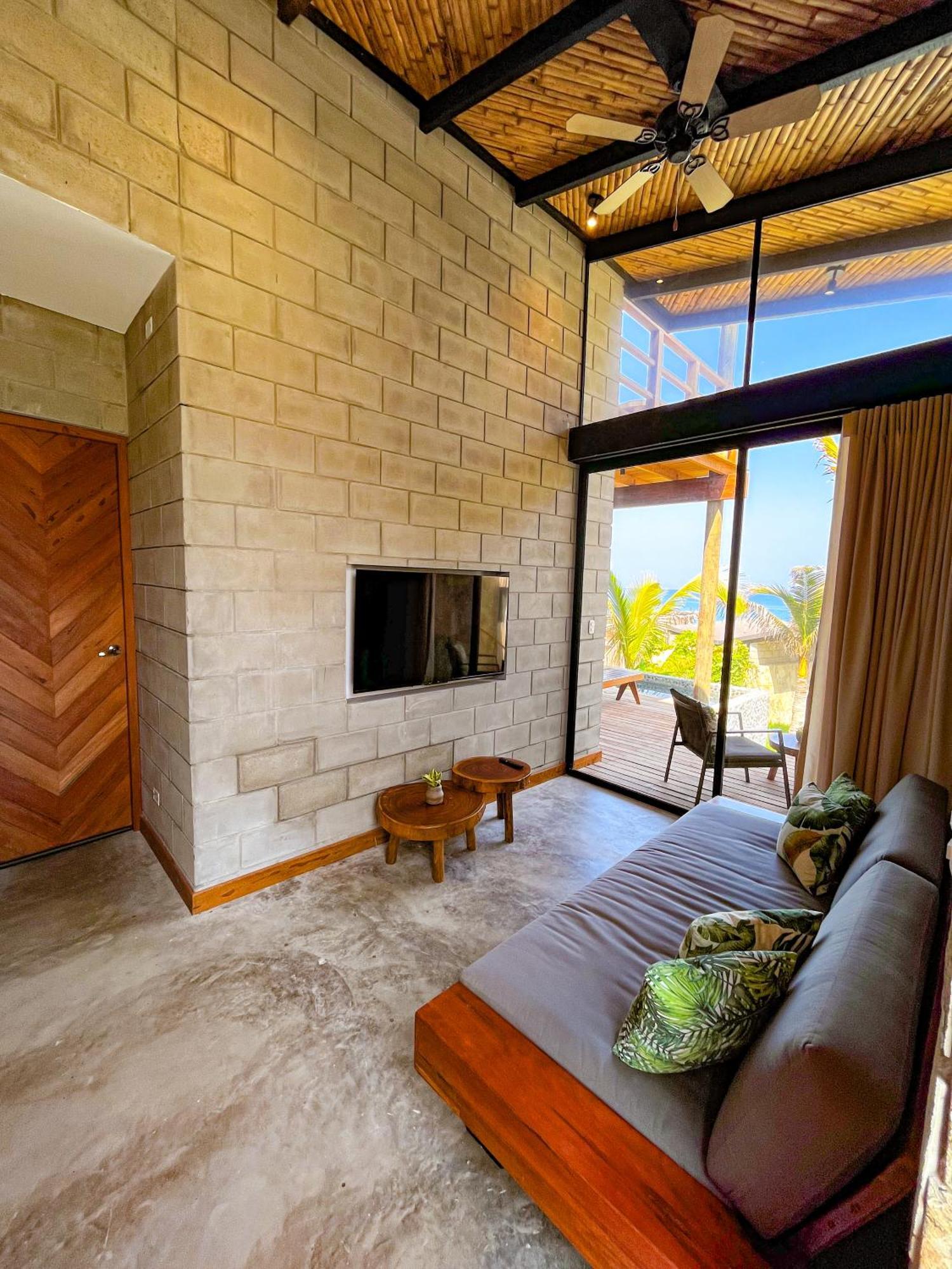 Diem Vichayito Beachfront Eco-Luxury المظهر الخارجي الصورة