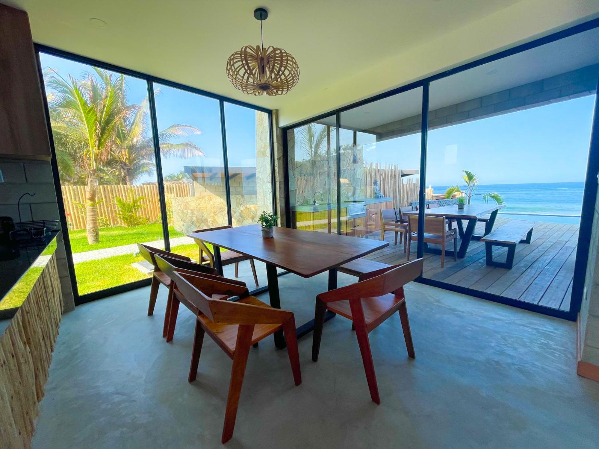 Diem Vichayito Beachfront Eco-Luxury الغرفة الصورة
